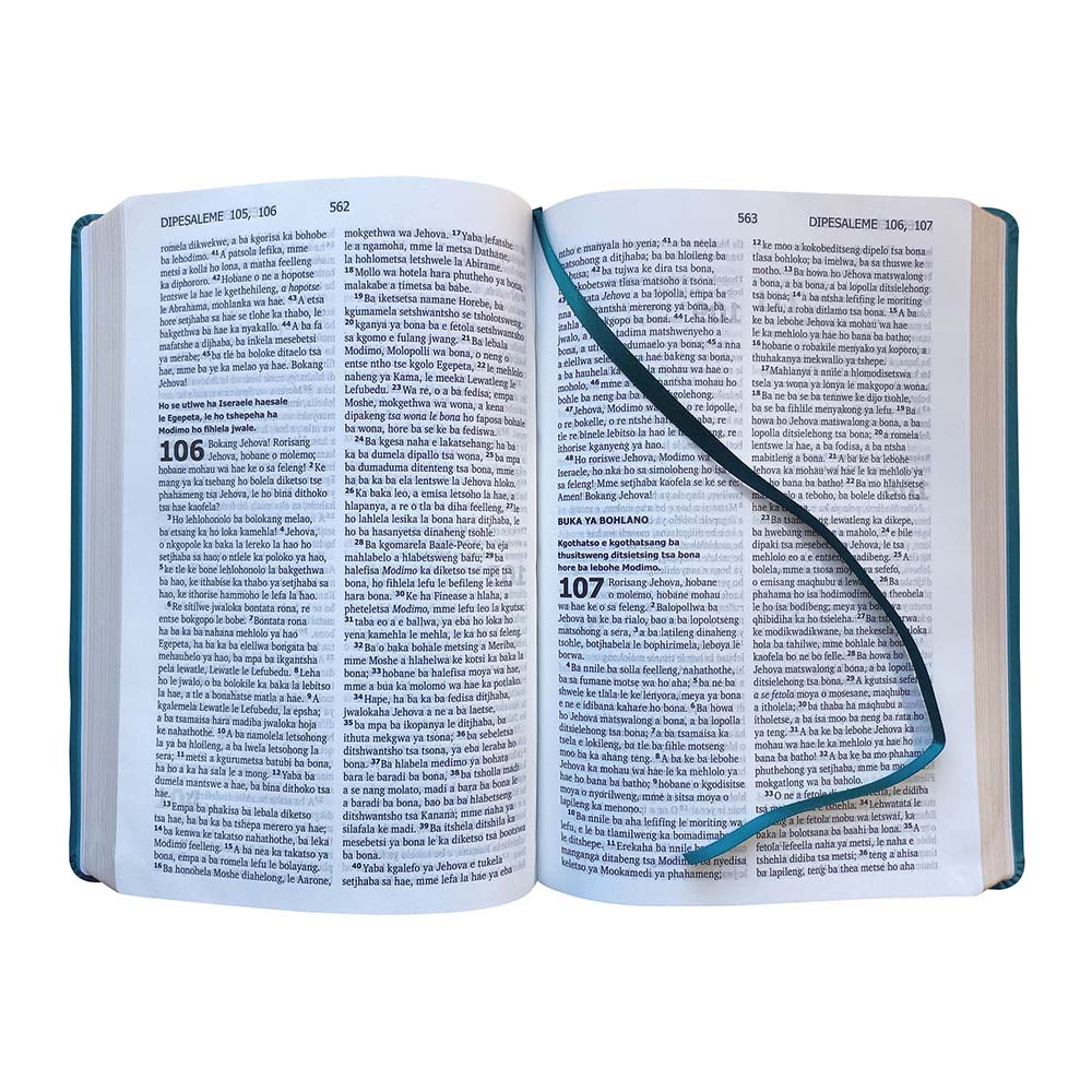 SESOTHO 1909 SO complete Bible, medium size, teal vinyl softcover, gilt-edged, ribbon marker