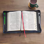 Trust in the Lord Bible Cover